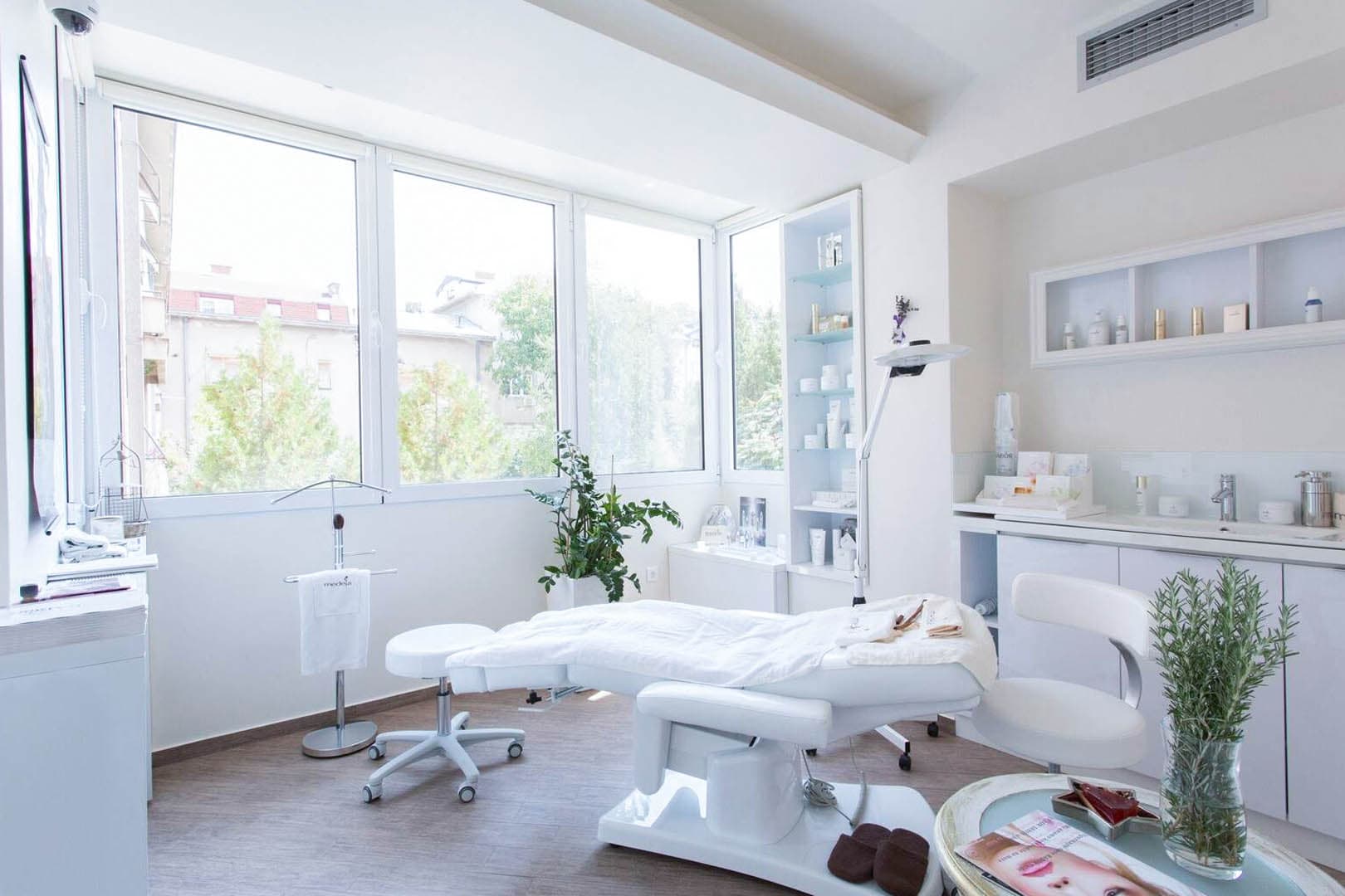 Salon Medeja - Bulevar, интериор на салона