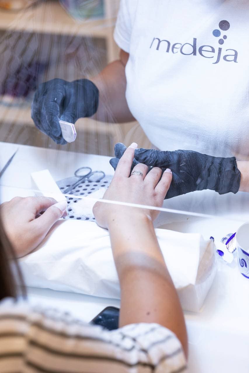 Manicure