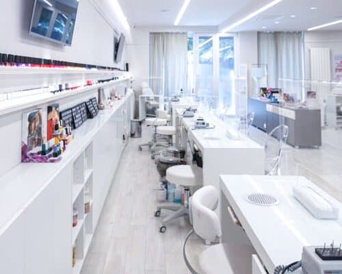 Salon Medeja - Čair, интериор